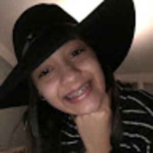 Meet your Posher, Carla